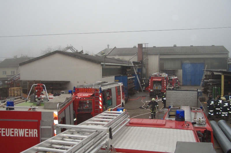 Brand Firma Holzinger in Eferding 12.jpg